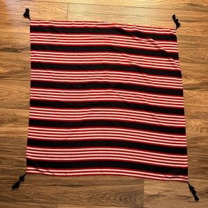 Abercrombie & Fitch scarf